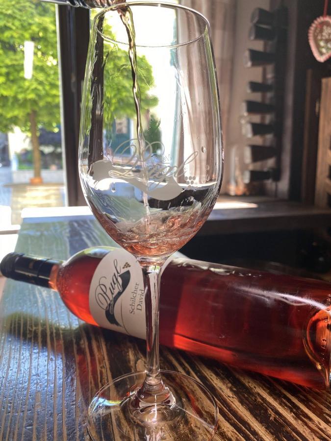 Weingut Pugl Josef Privatunterkunft *